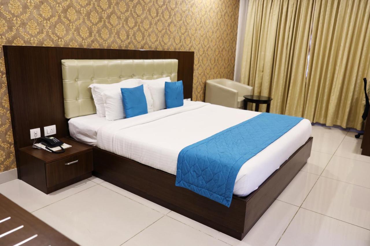 Hotel Blue Ocean Residency Bangalore Exterior foto